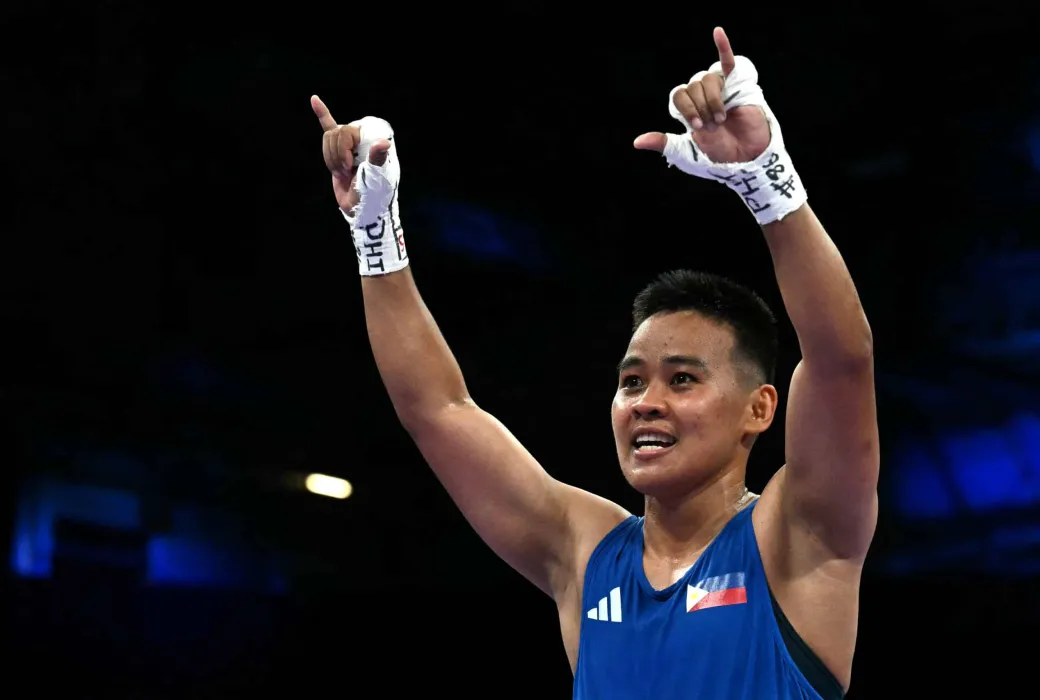 Nesthy Petecio secured a ticket to the Round of 16 of the Women's Featherweight (57kg) via unanimous decision (5-0) against India's Jaismine Lamboria.