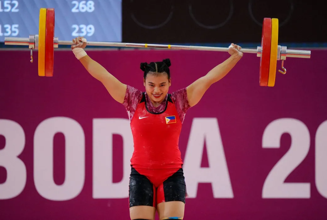 Earmarked as the heir apparent to the sole Philippine Olympic gold medalist Hidilyn Diaz, Vanessa Sarno has definitely big shoes to fill in her first Olympic Games.