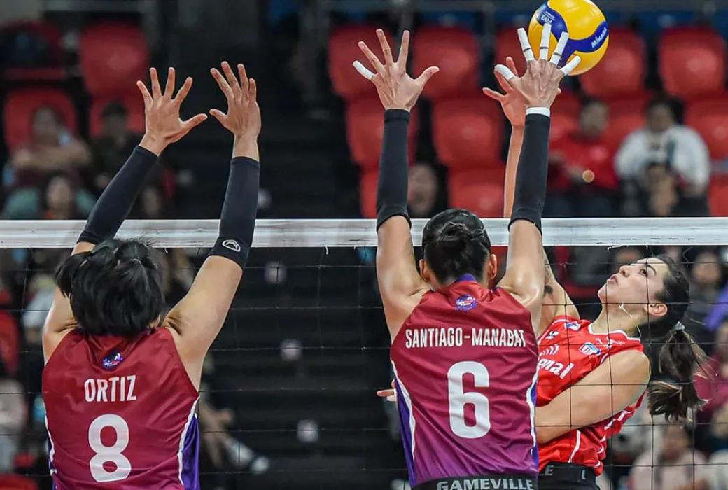 Cignal HD Spikers opened its Pool B campaign in the Premier League Volleyball (PVL) Reinforced Conference on a high note as they cruised past Choco Mucho Flying Titans, securing a 25-18, 25-21, 25-16 triumph at the PhilSports Arena in Pasig.