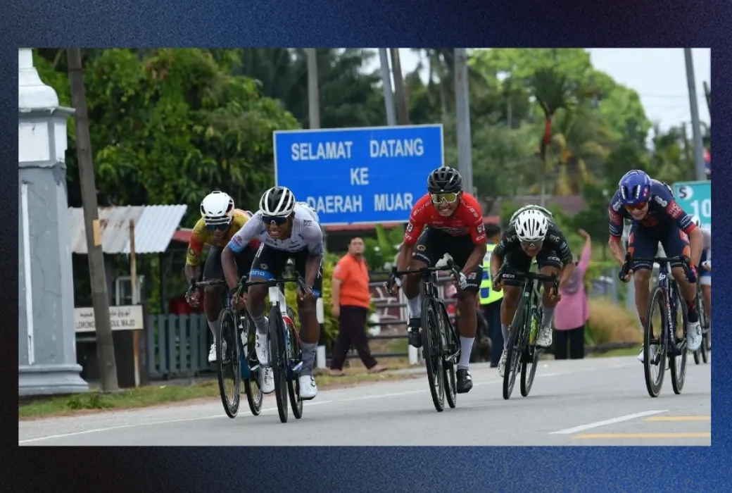 Joseph Javinar in sprint finish in Tour de Langkawi