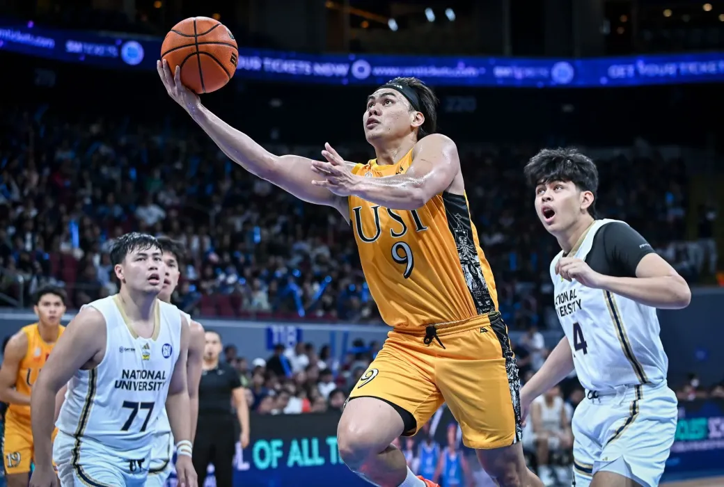 University of Santo Tomas Growling Tigers